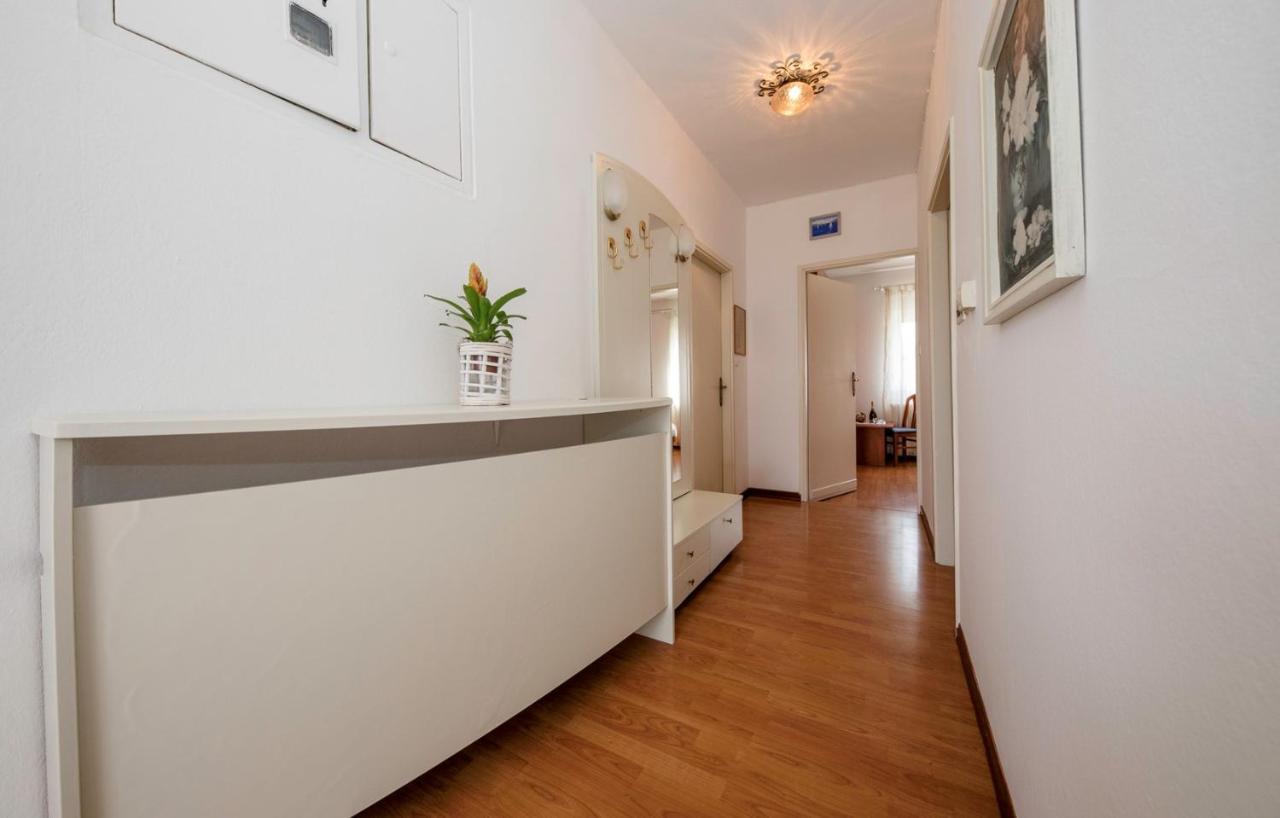 Apartment Dominik 2874 Palit Екстер'єр фото